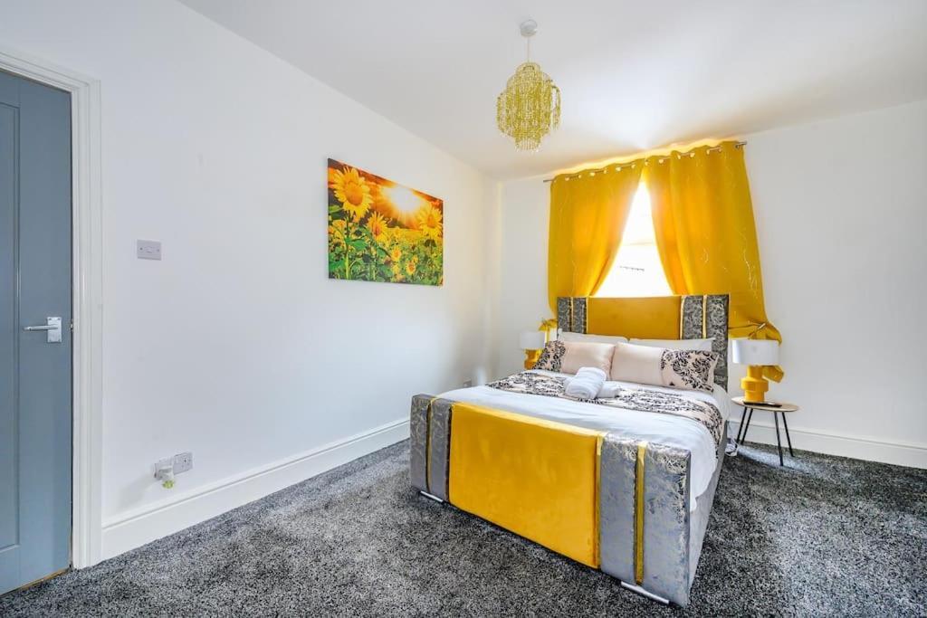 -16Pt- For Your Relaxed & Cosy Stay & Free Parking Leeds  Bagian luar foto