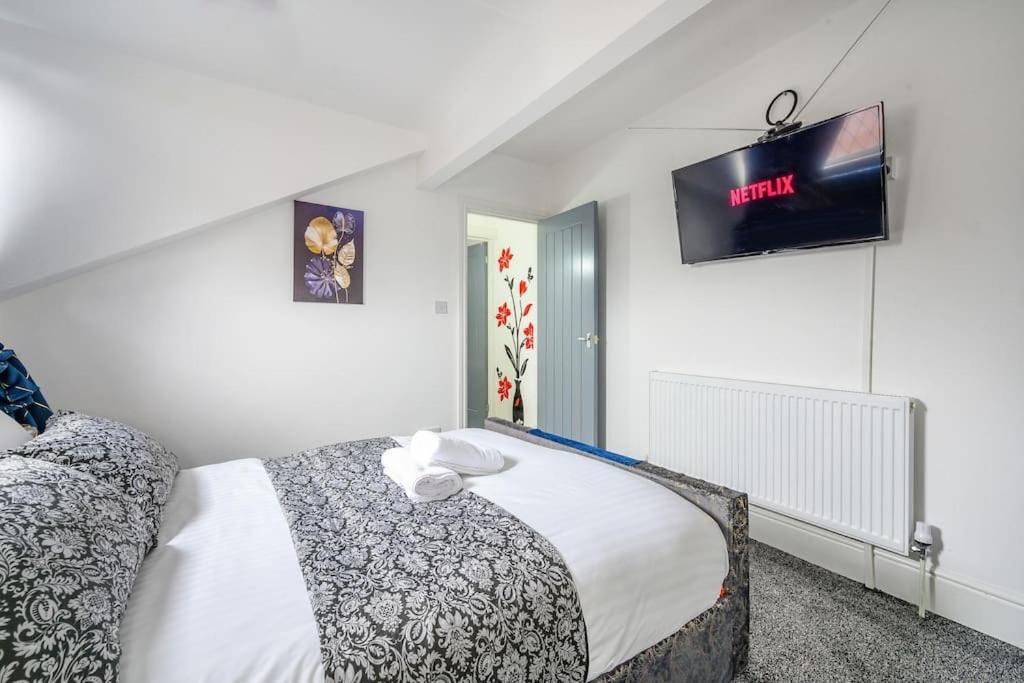 -16Pt- For Your Relaxed & Cosy Stay & Free Parking Leeds  Bagian luar foto